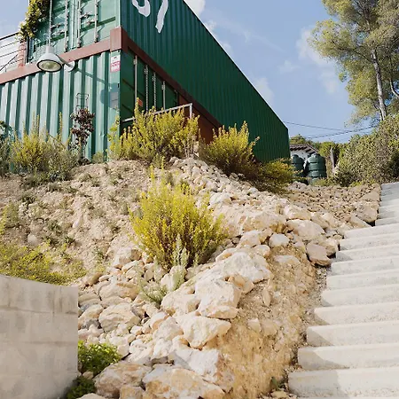 Huset Pa Toppen Villa Canyelles (Catalonia)